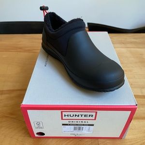 HUNTER BOOT - Women's Insulated Sherpa Shoe